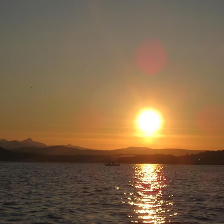 Furoy Hotel Apartments And Boating Sorreisa Buitenkant foto