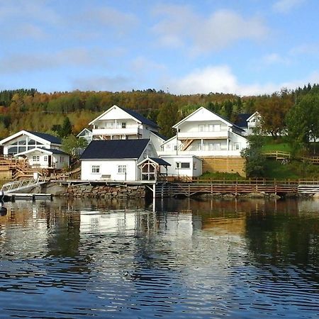 Furoy Hotel Apartments And Boating Sorreisa Buitenkant foto