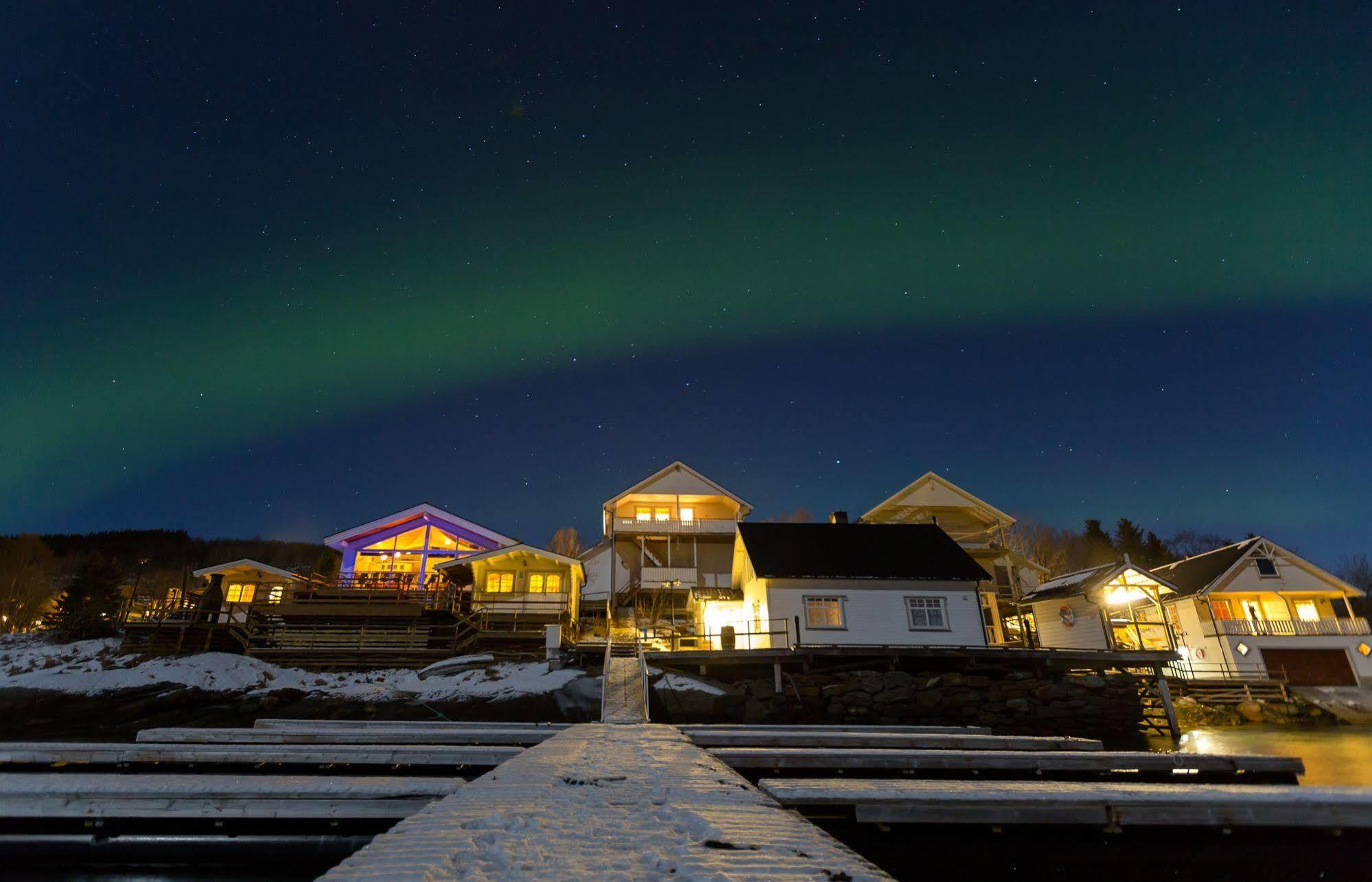 Furoy Hotel Apartments And Boating Sorreisa Buitenkant foto