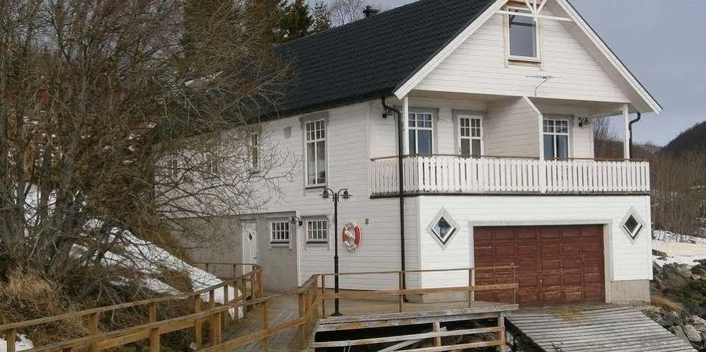 Furoy Hotel Apartments And Boating Sorreisa Buitenkant foto