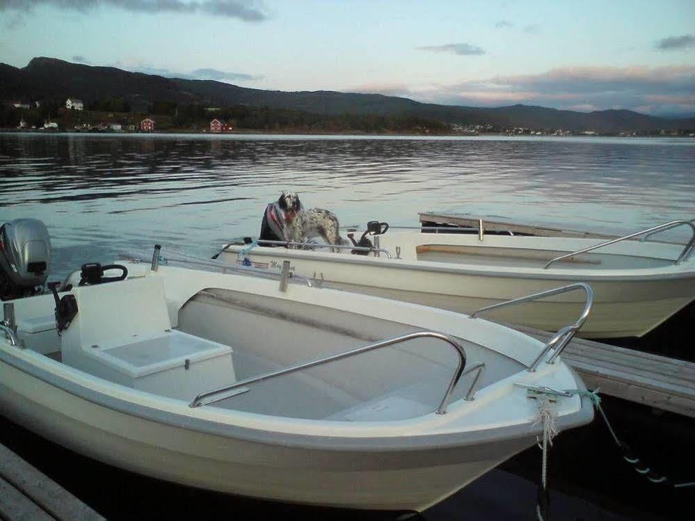 Furoy Hotel Apartments And Boating Sorreisa Buitenkant foto