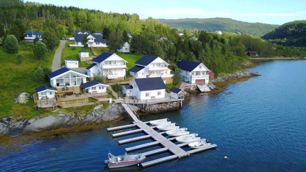 Furoy Hotel Apartments And Boating Sorreisa Buitenkant foto